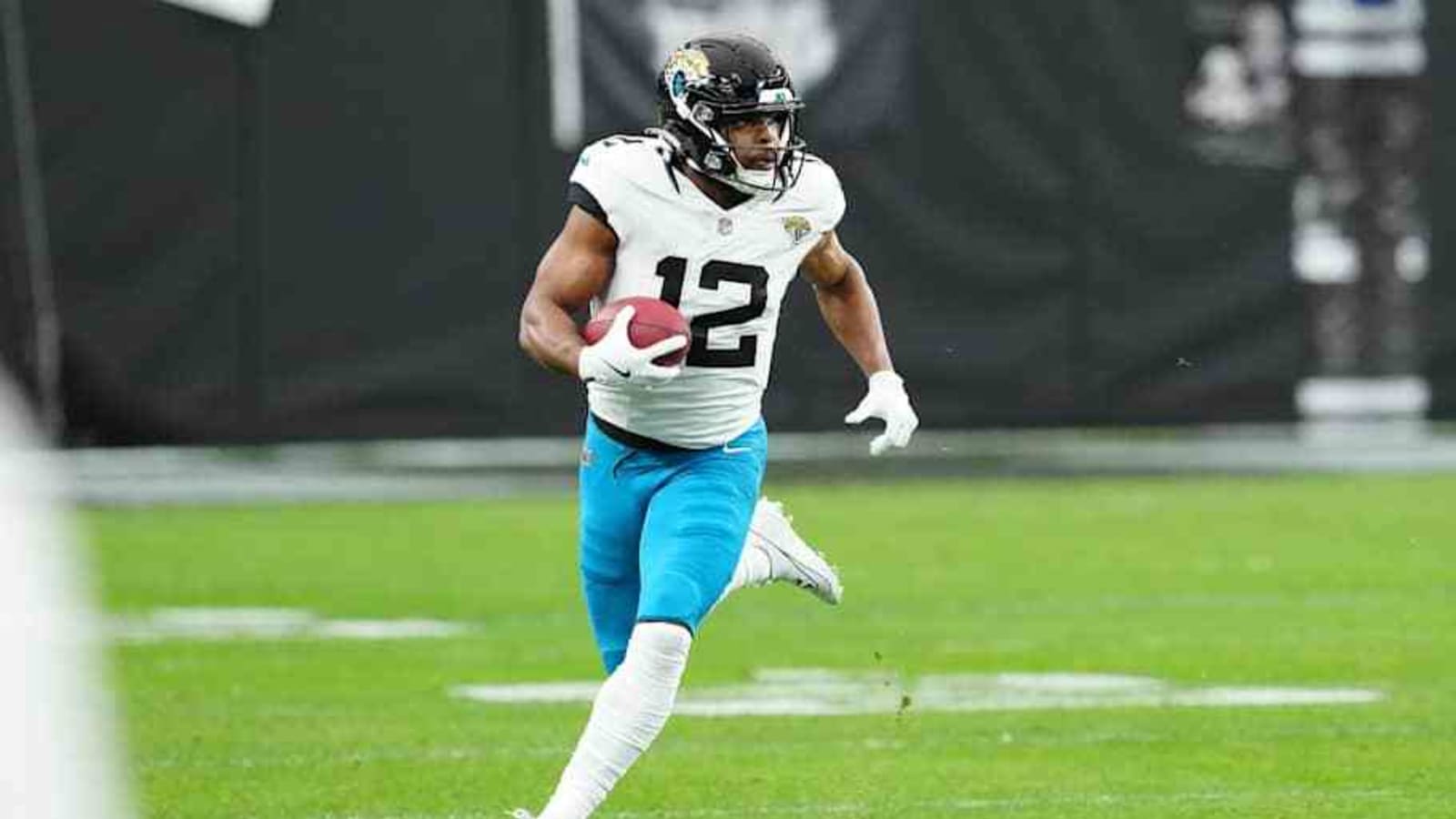 Jaguars Give Steelers Another WR Option