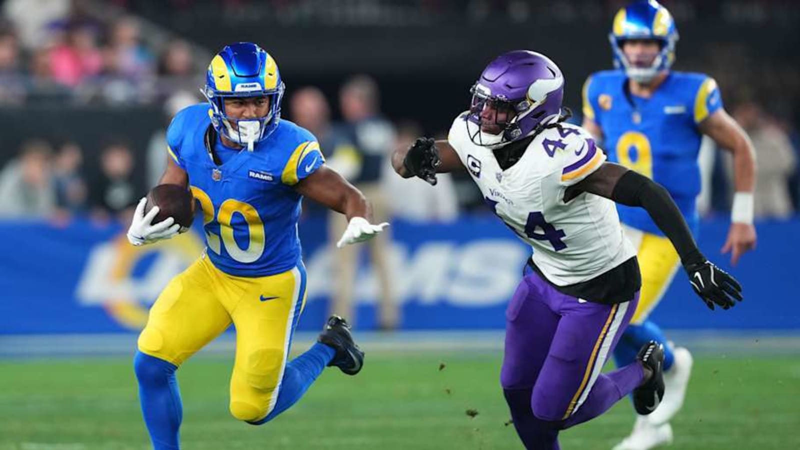 Three Observations On Rams Re-Signing Ronnie Rivers