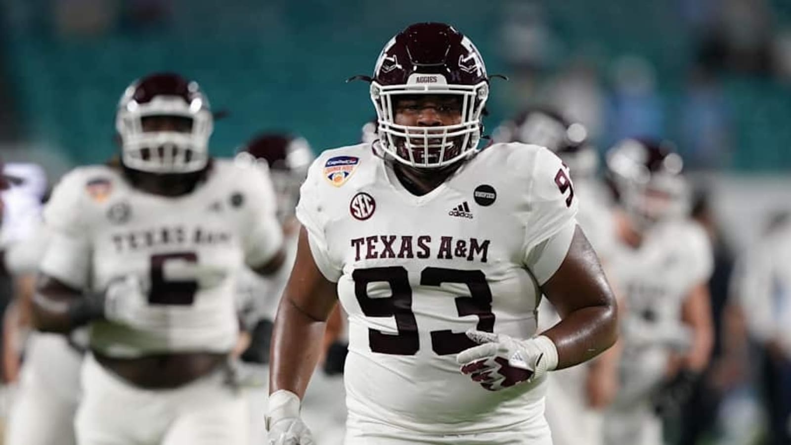 REPORT: Auburn Signs Former Texas A&M, WKU DL