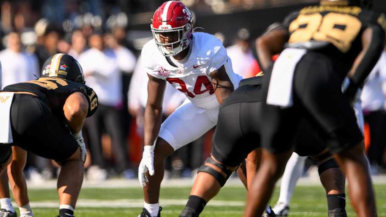 Que Robinson Reflects on How Alabama Prepared Him at NFL Scouting Combine