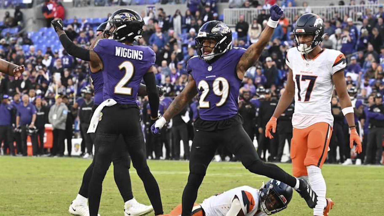 Ravens Take Advantage of Steelers Bye Week