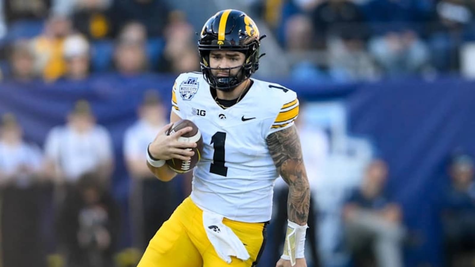 Iowa Coach Reveals Concerning Take on Hawkeyes QB
