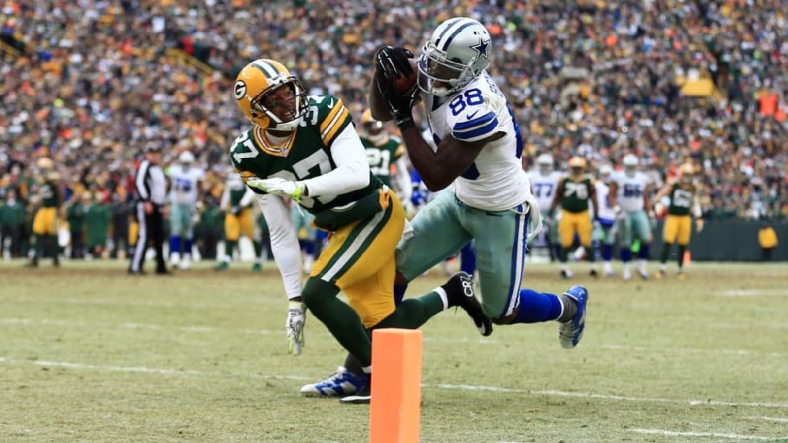 Dez Bryant actually caught the ball