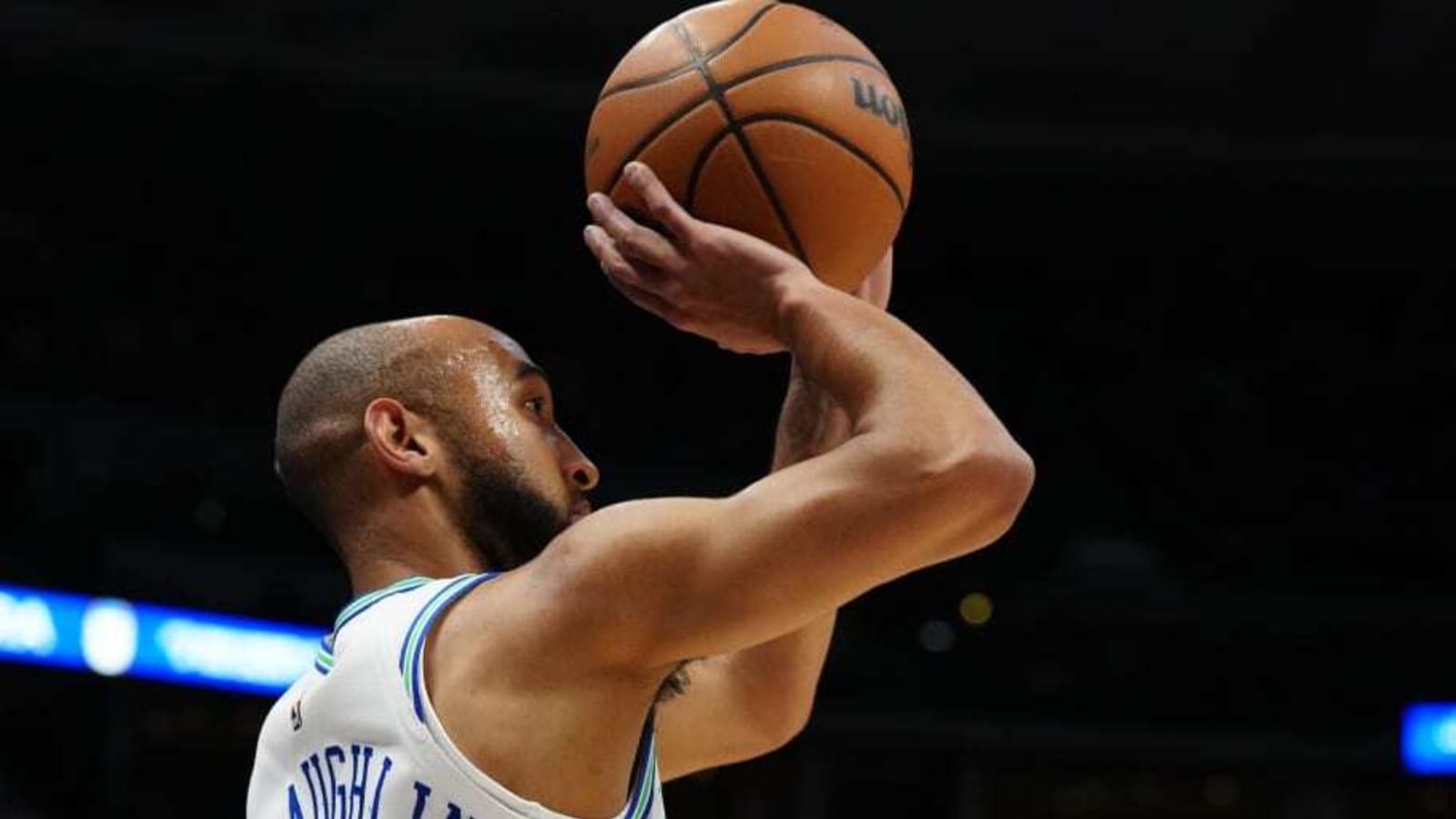  Sacramento Kings Reportedly Sign 5-Year NBA Veteran