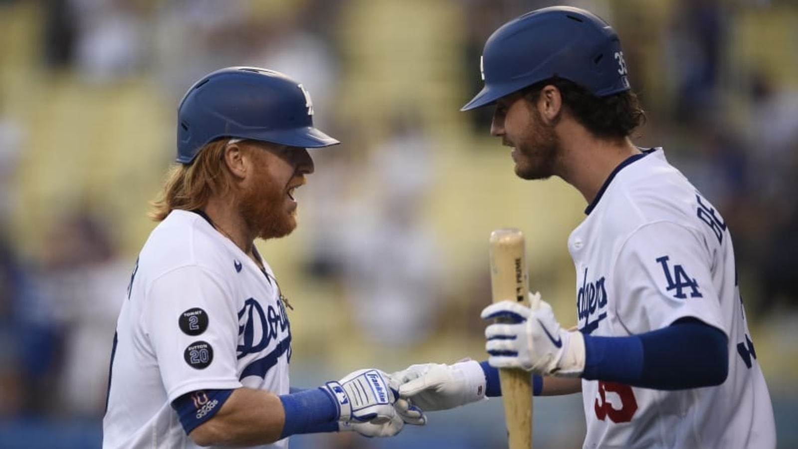 Former Dodgers Fan Favorite Traded in Big Deadline Move