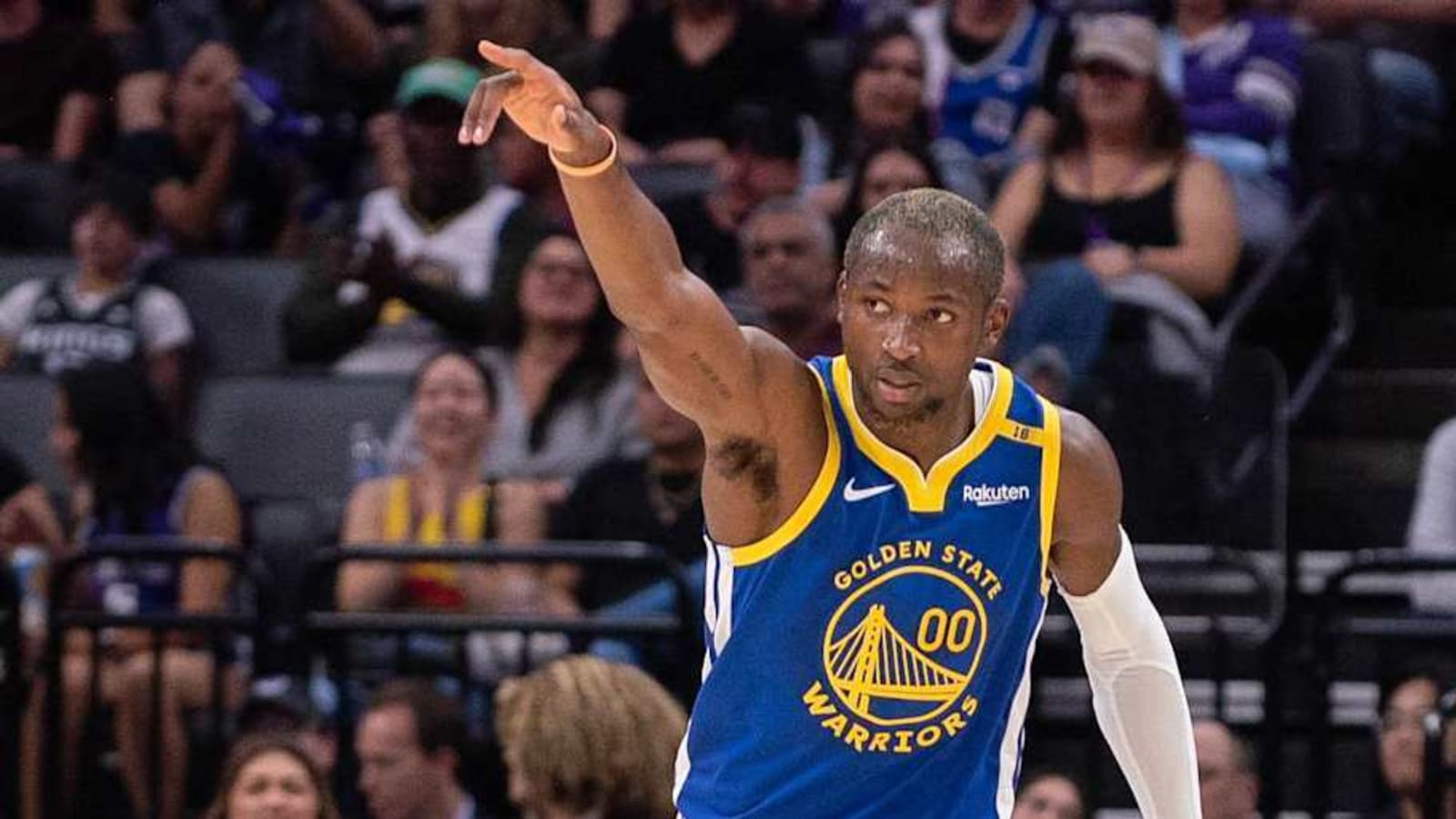 Warriors Coaches Reveal Big Concern With Jonathan Kuminga