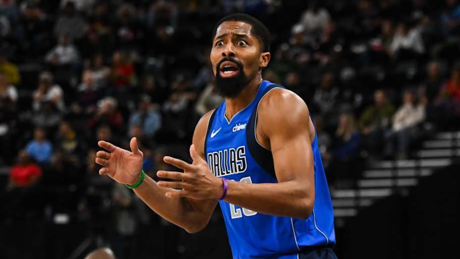 3 Takeaways From Mavericks Preseason Loss to Clippers