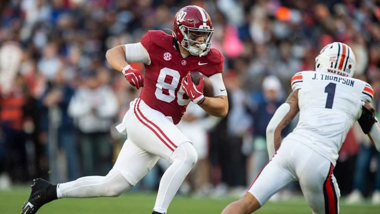 How Josh Cuevas is Handling New Leadership Role in Tight End Room