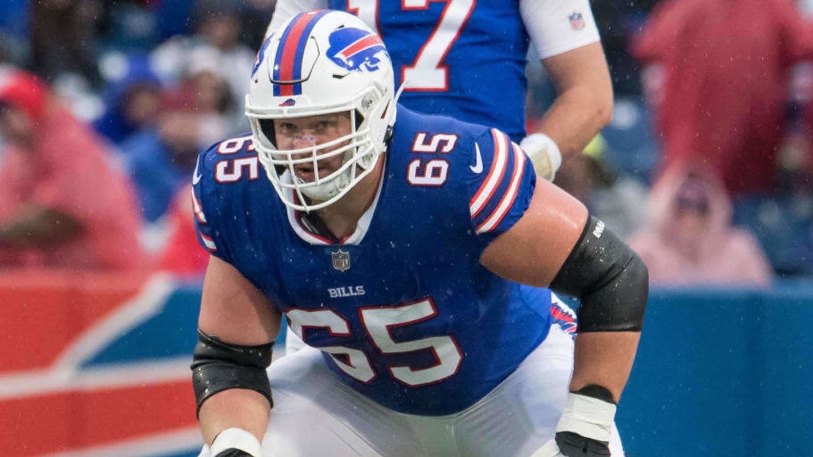 Lions sign veteran guard Ike Boettger to fill out roster before training camp