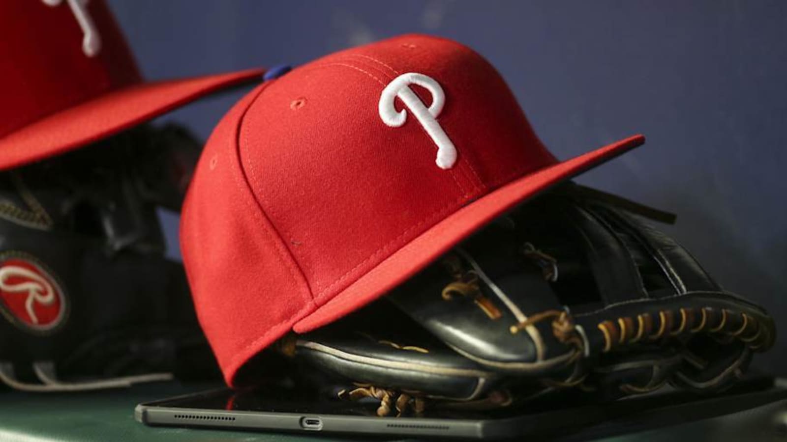 Ex-Red Sox Fan-Favorite Signing Minor League Deal With Phillies