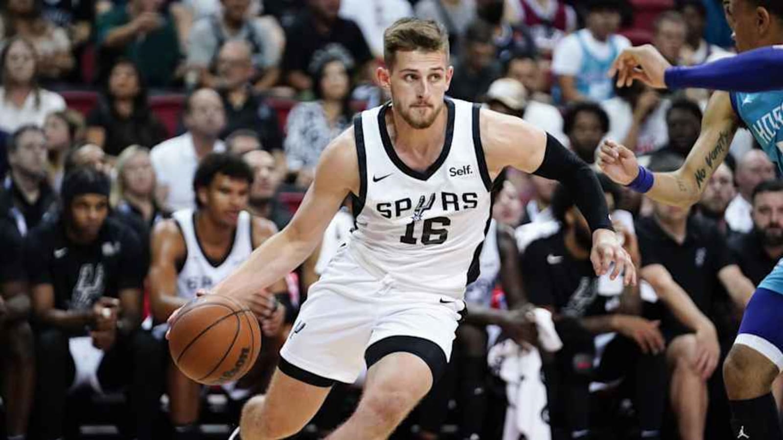 Wizards Make Pair of Roster Moves Before Season