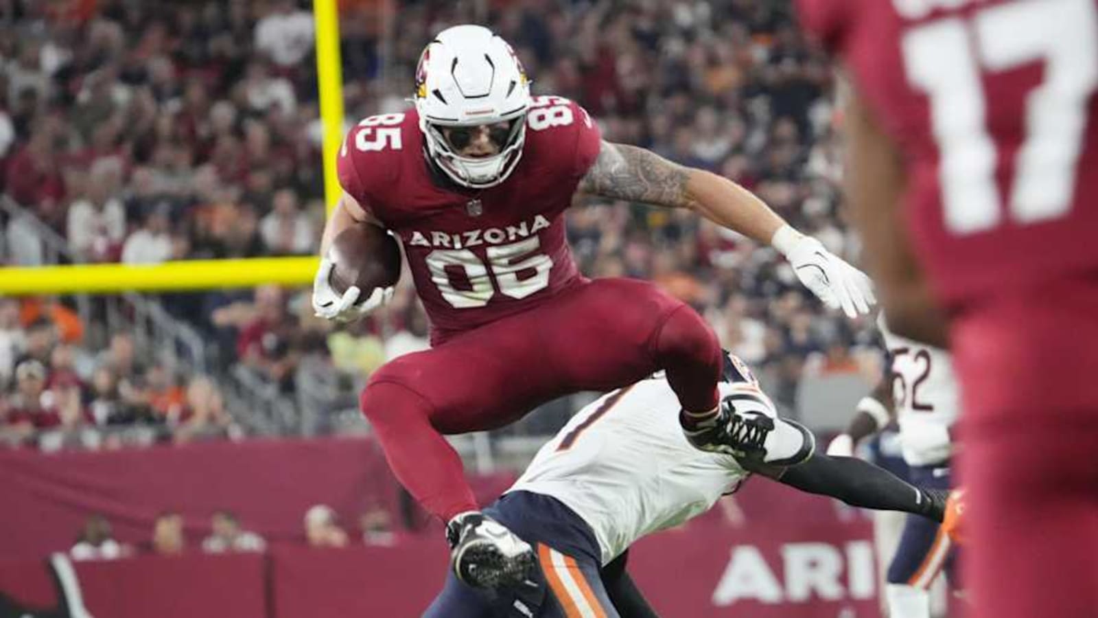 Cardinals TE Trey McBride Can&#39;t Stop Hurdling Defenders