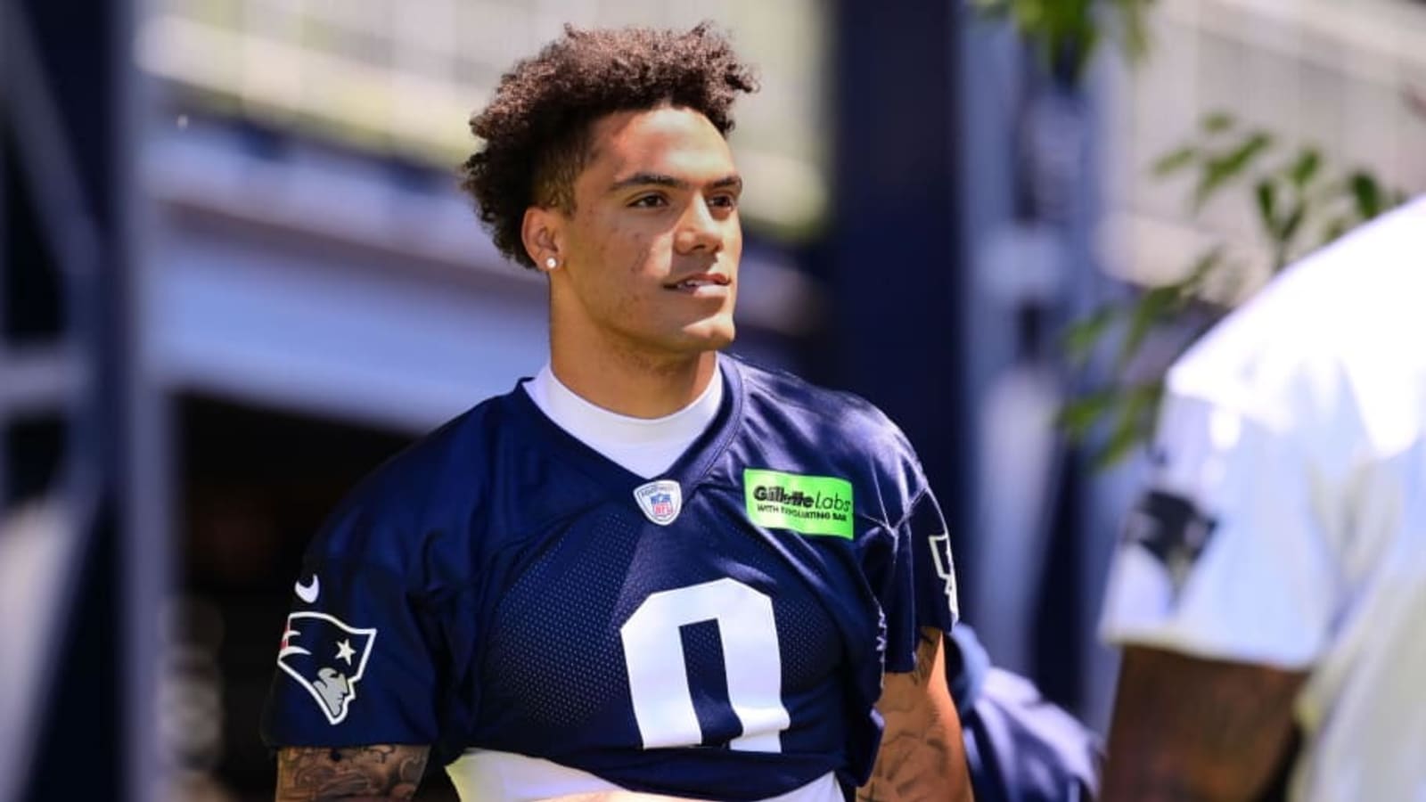NFL Execs & Coaches Rank Patriots&#39; Christian Gonzalez Among Top CBs