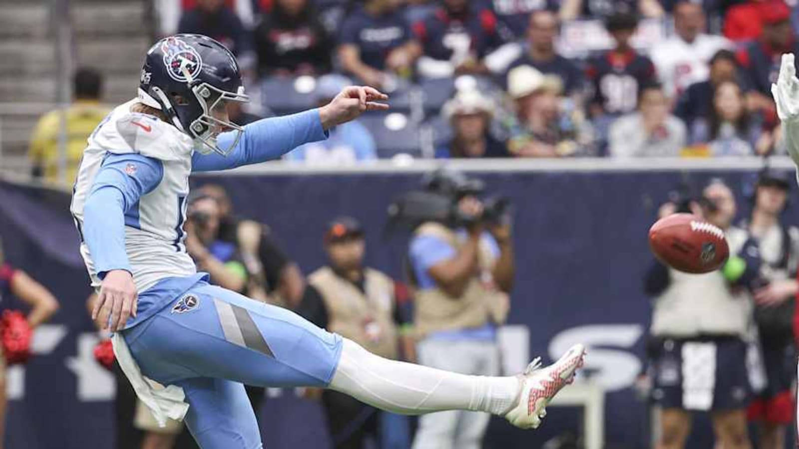 Seahawks Add P Ty Zentner to Practice Squad
