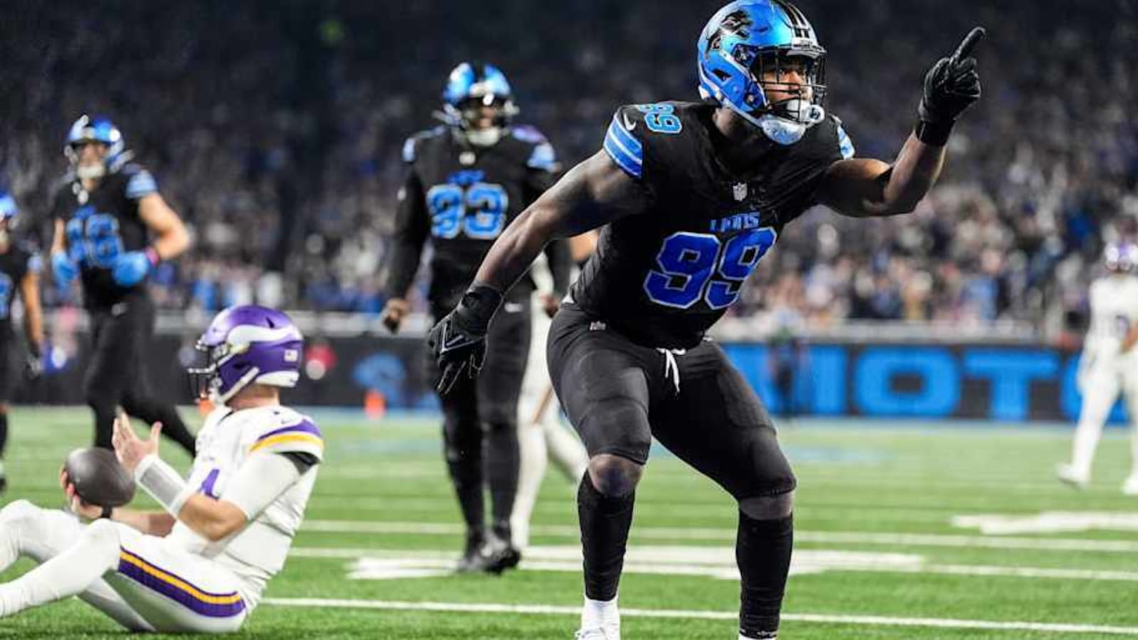Lions likely won&#39;t be keeping Za&#39;Darius Smith in 2025 with his contract as-is