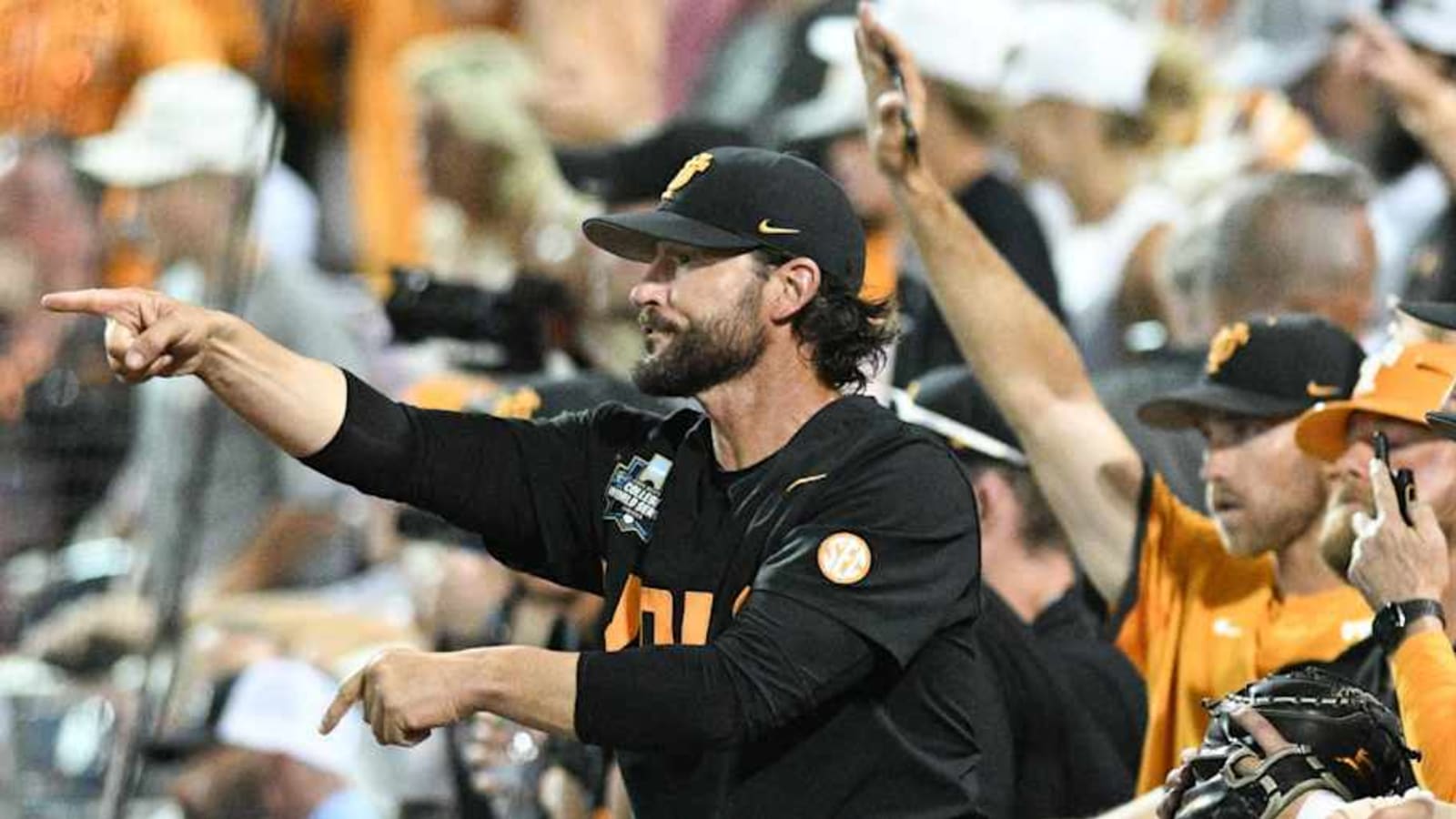 Tony Vitello Preaches About Dalton Bargo&#39;s Versatility for Tennessee Baseball