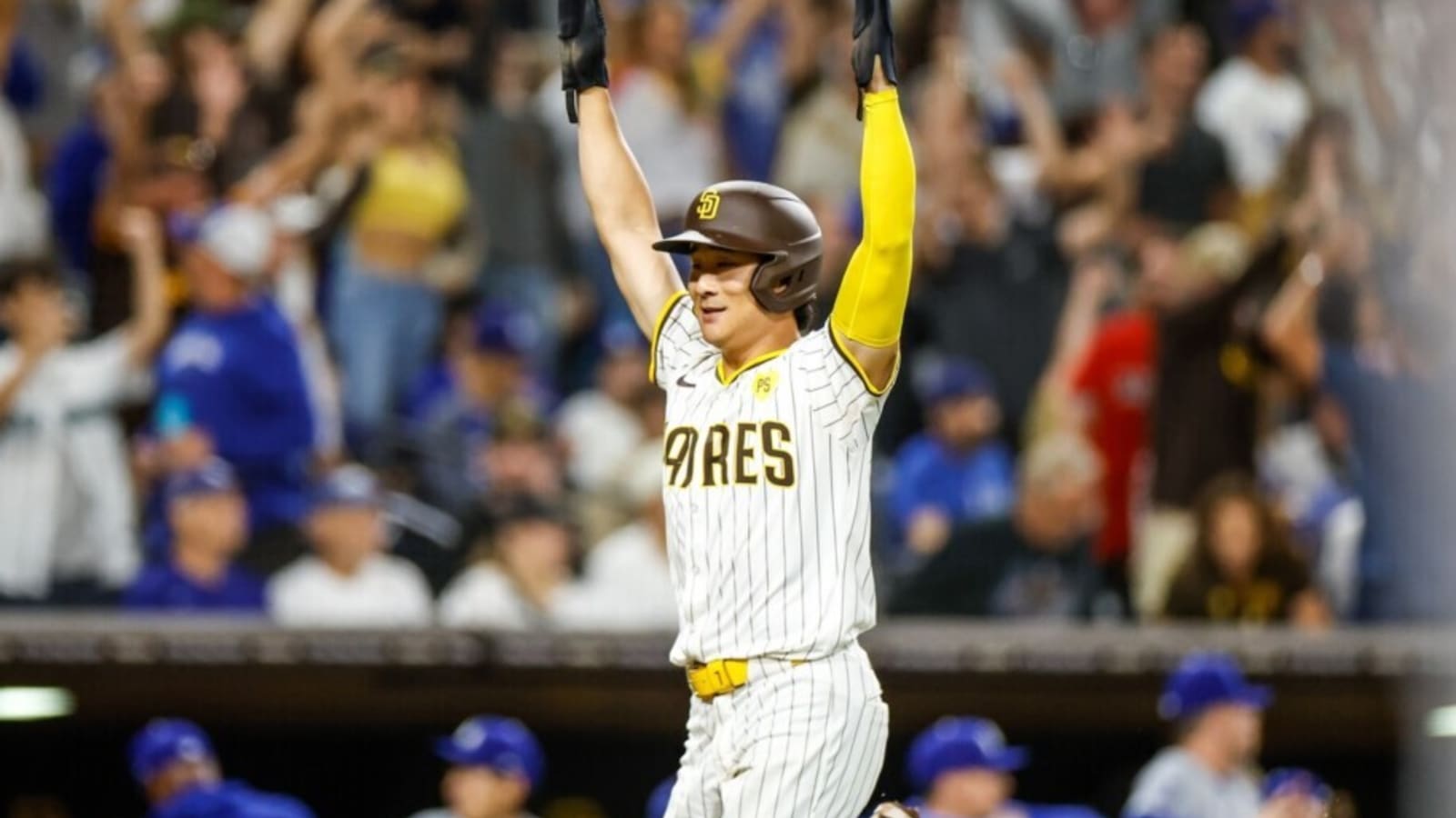  Ha-Seong Kim, Luis Robert Jr. & Seiya Suzuki Candidates To Replace Teoscar Hernández