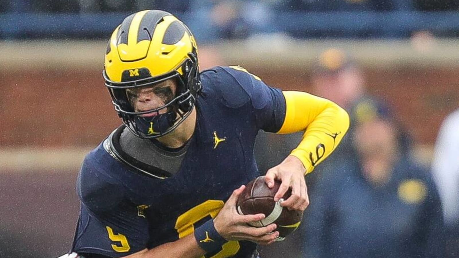 Watch Michigan QB J.J. McCarthy completes unreal pass against Indiana