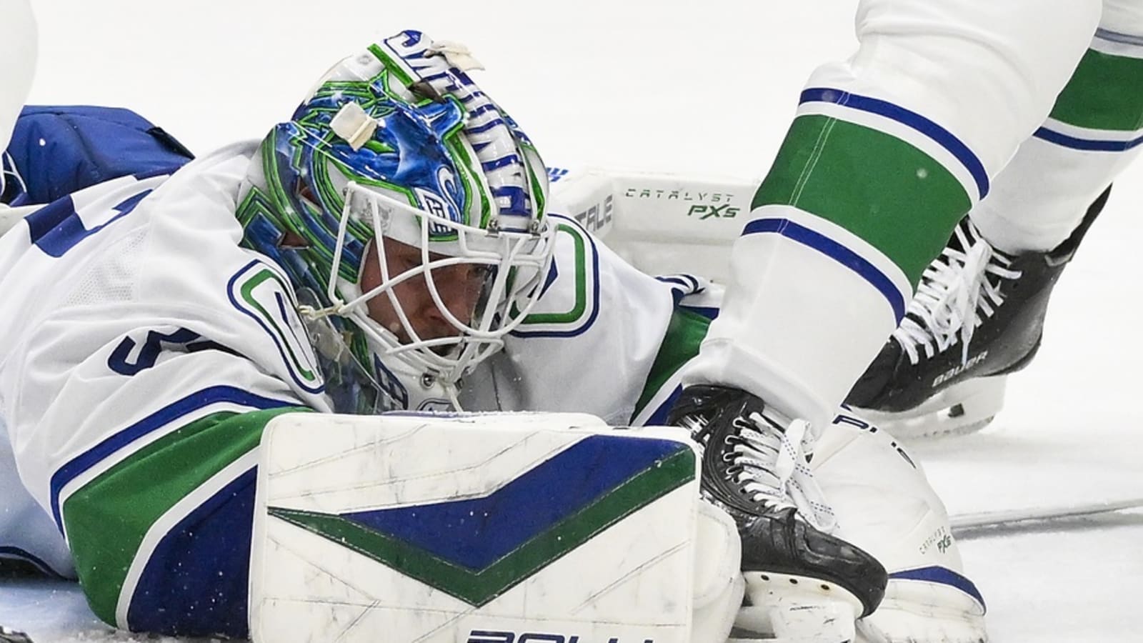 Canucks: What does a successful 2025-26 look like for Kevin Lankinen?