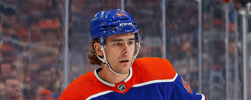 Golden Knights claim pair of intriguing prospects