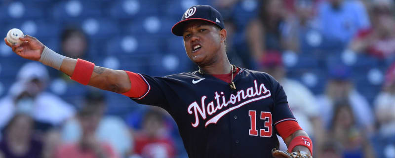 Nationals place Starlin Castro on IL with broken wrist