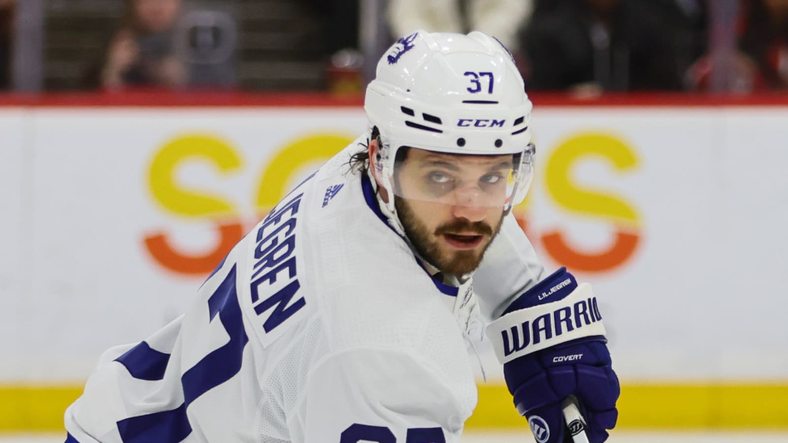 Maple Leafs sign defenseman to a two-year extension