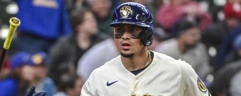 Brewers' Willy Adames leaves hospital, placed on concussion list