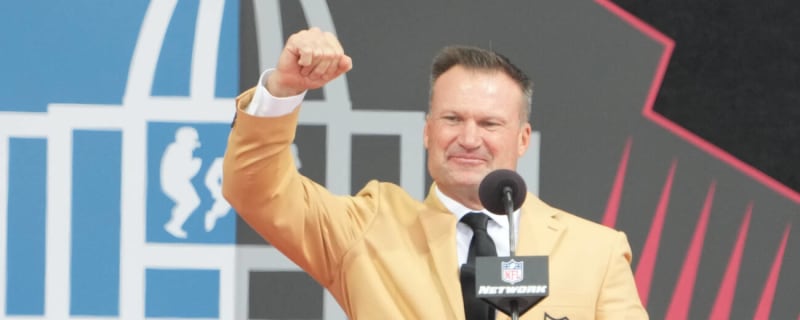 Watch: Zach Thomas honors late HOFer who inspired him most