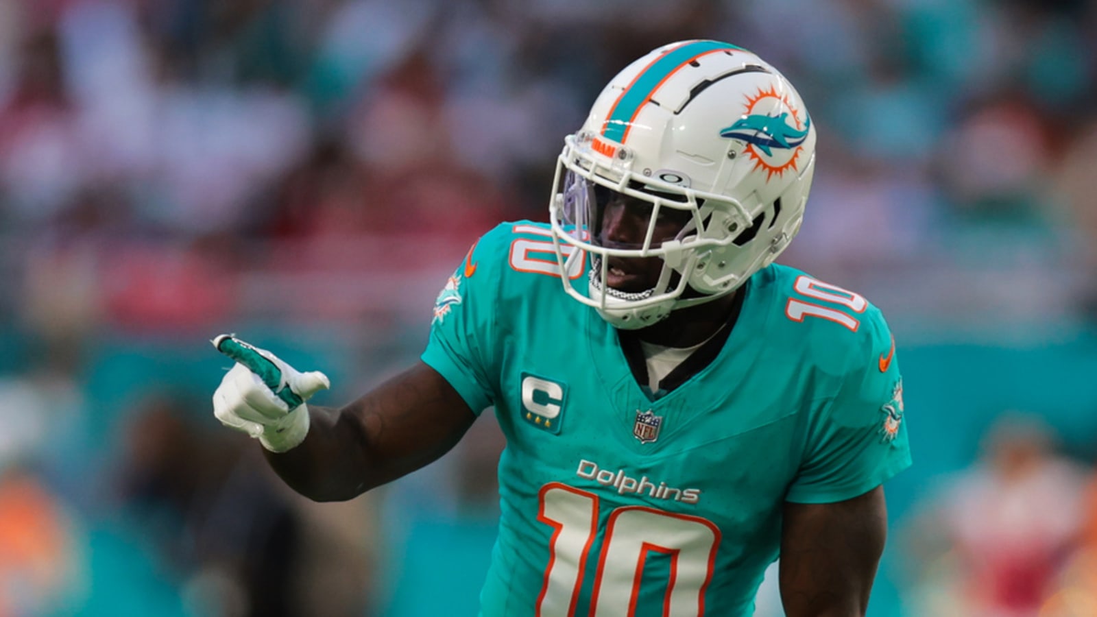 NFL insider suggests Dolphins could trade WR Tyreek Hill
