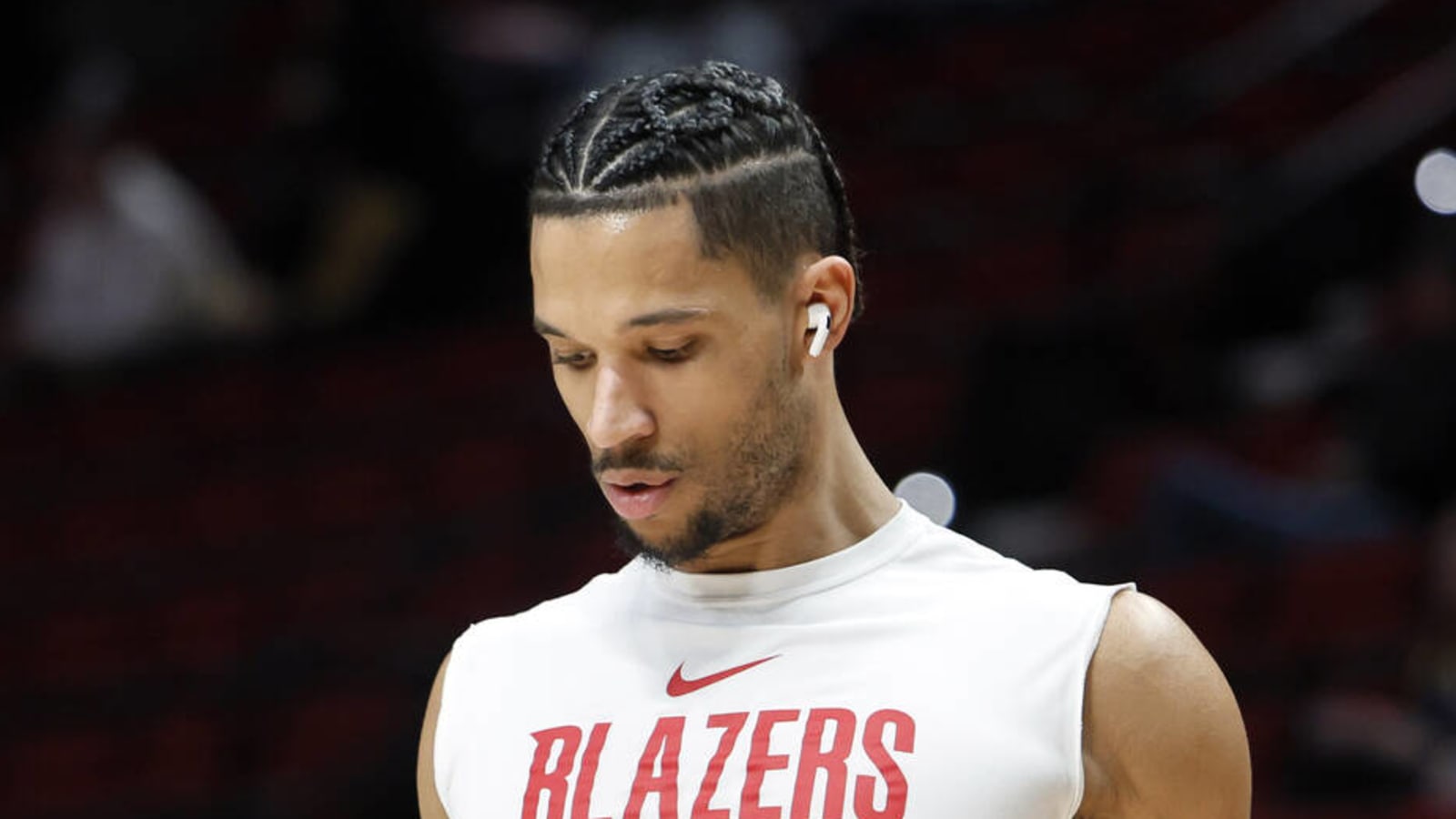 Knicks, Blazers, Sixers, Hornets officially complete four-team trade