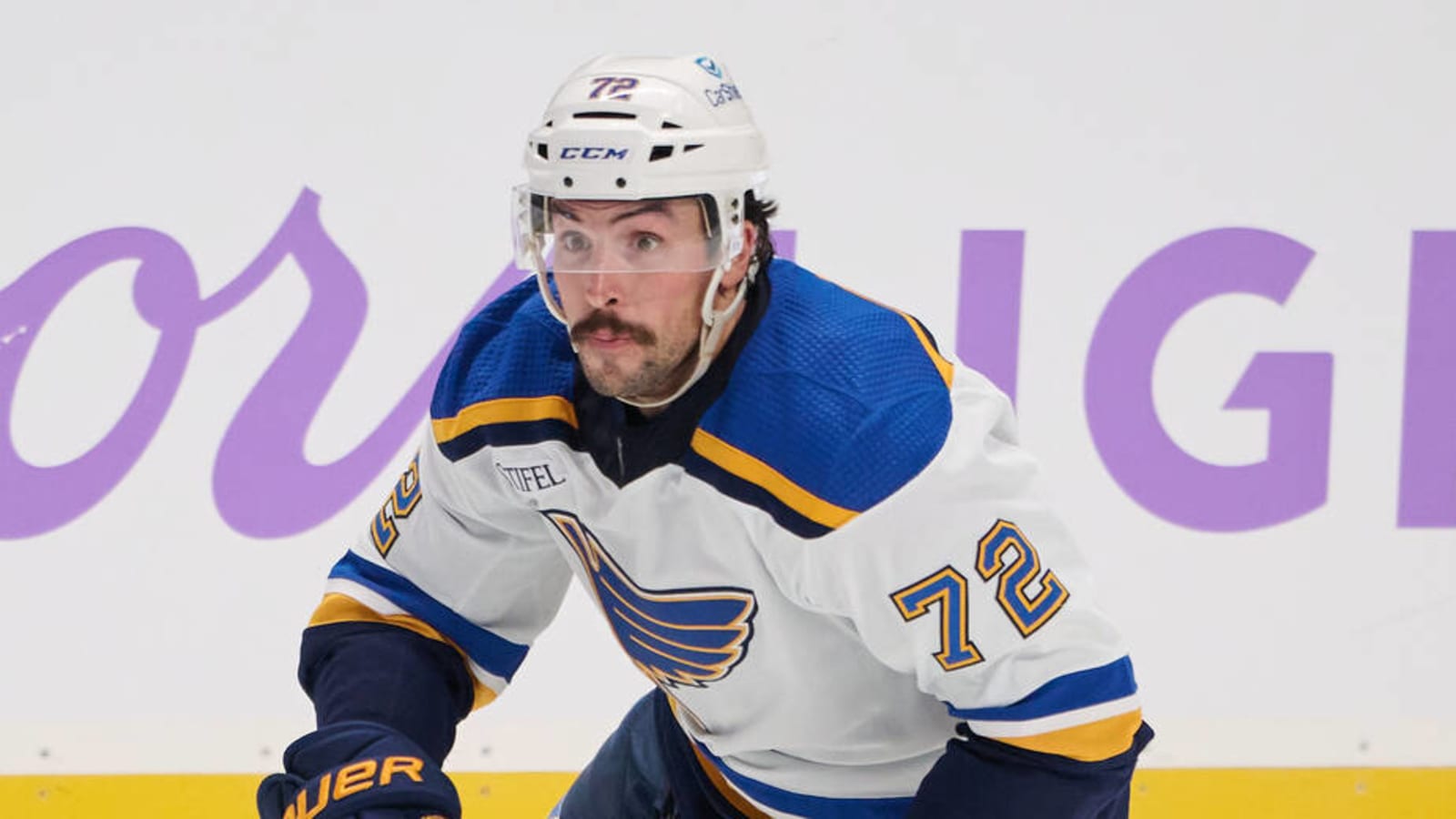 Blues confirm news about veteran defenseman