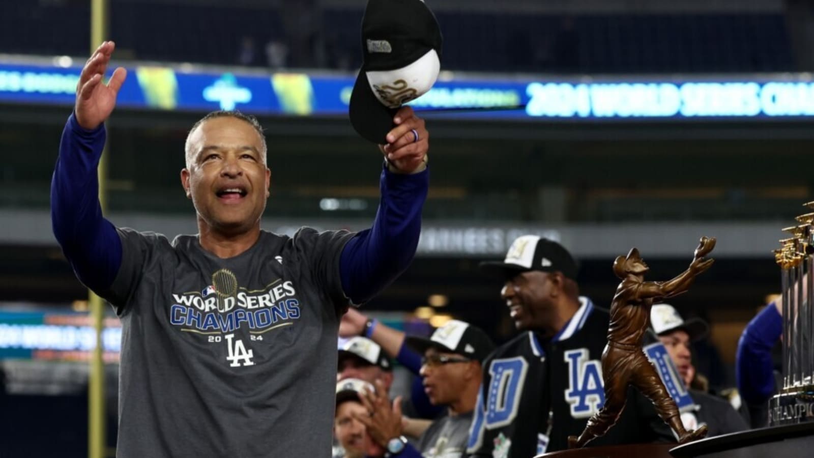 Dave Roberts Pleased With Dodgers’ Offseason So Far