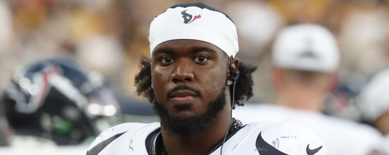 Texans LB fined for throwing punch on Bears’ sideline