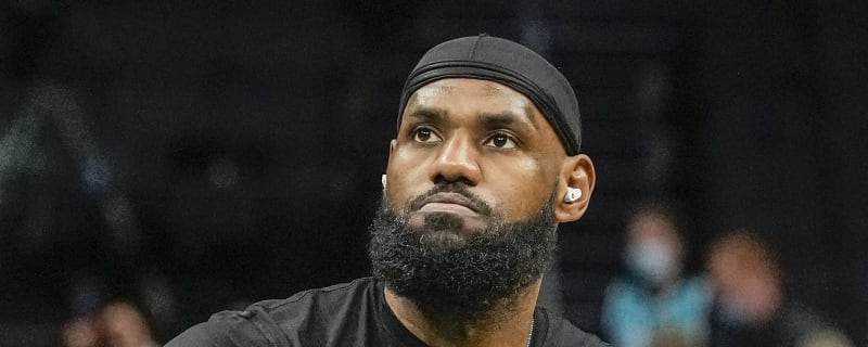 LeBron James logs triple-double in return, leads Lakers to OT win