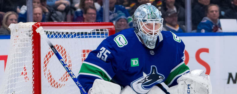Canucks starting goaltender out week-to-week
