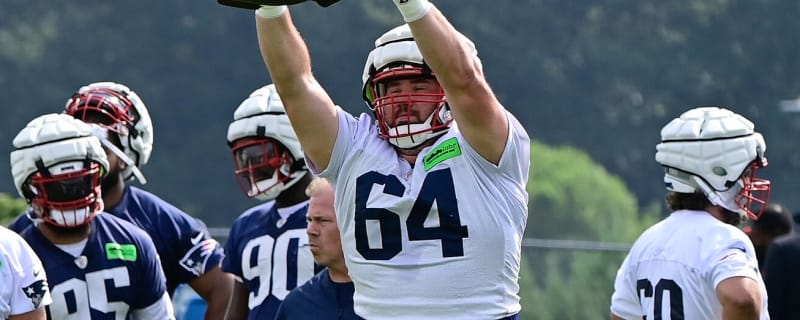 Falcons, Patriots swap players in corresponding roster moves