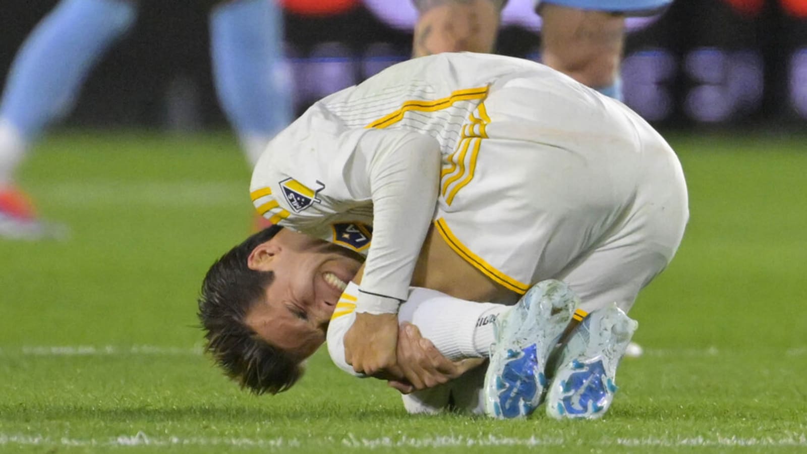L.A. Galaxy's Riqui Puig is down, but not out, despite injury