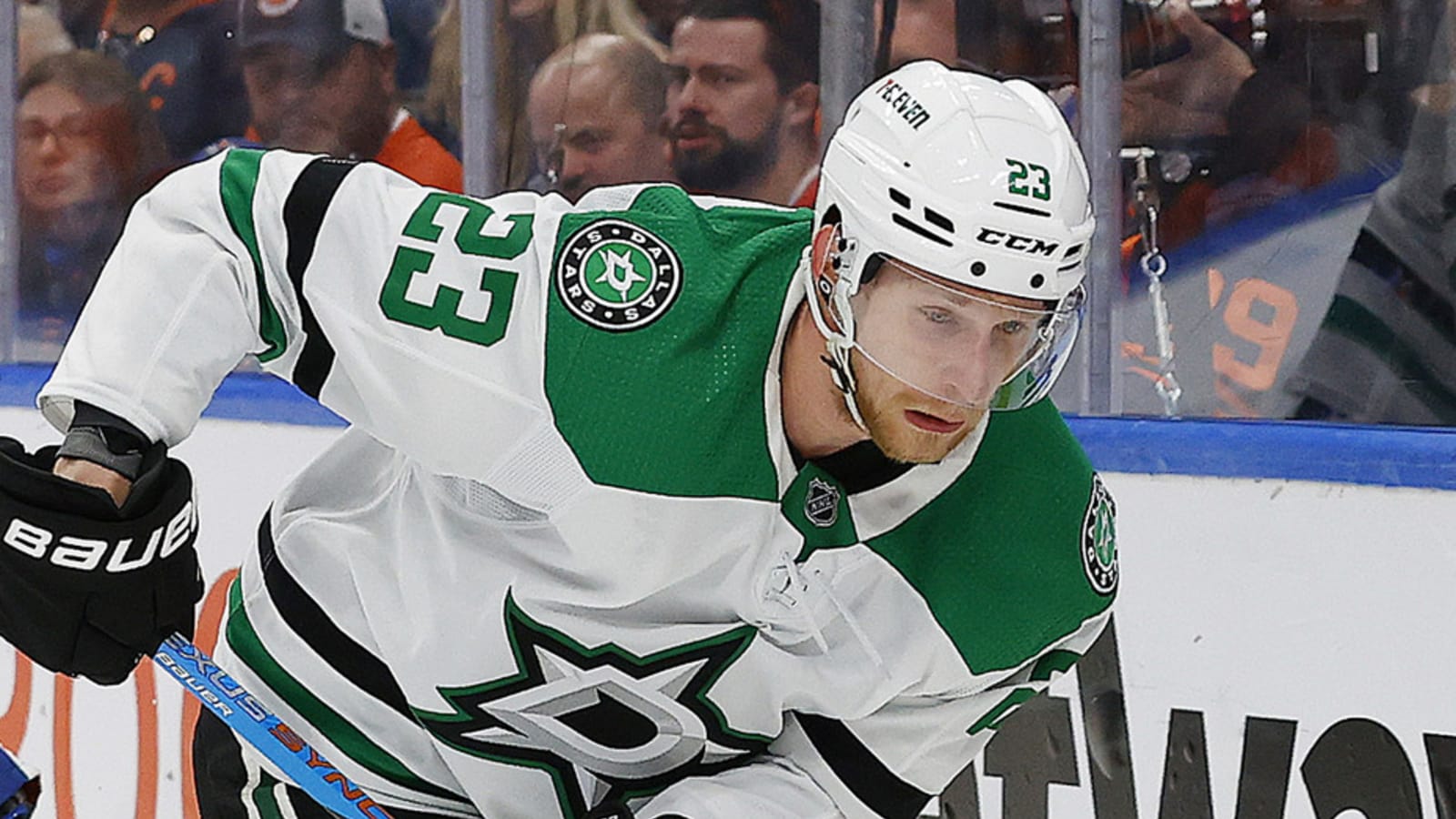Stars ink veteran defenseman to five-year extension