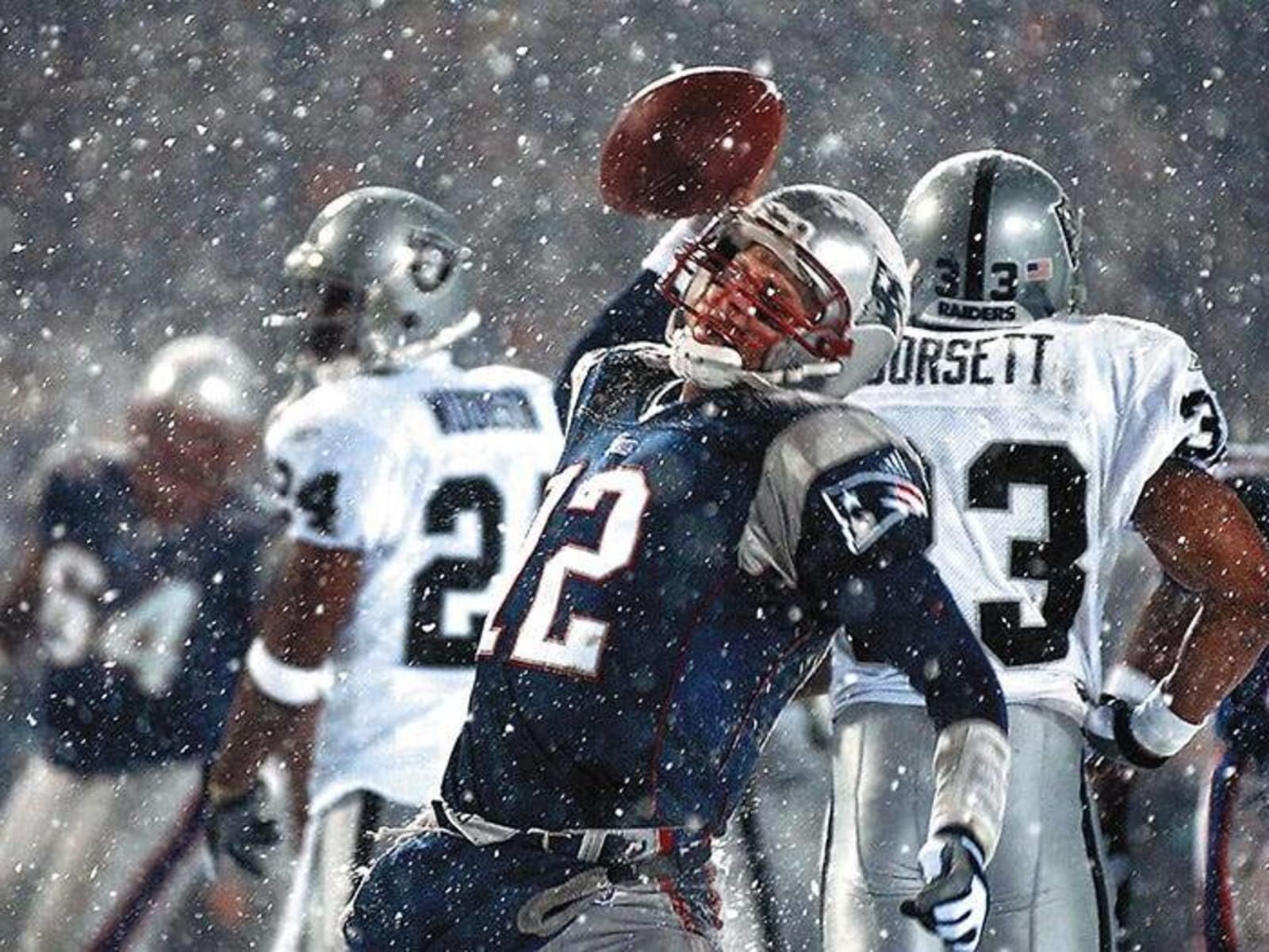 Tom Brady Applies Eye Black To Crow's Feet