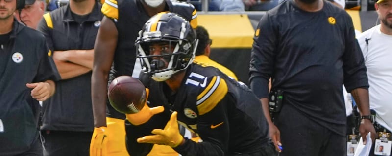 Steelers' trade for WR Allen Robinson II proving valuable off the field