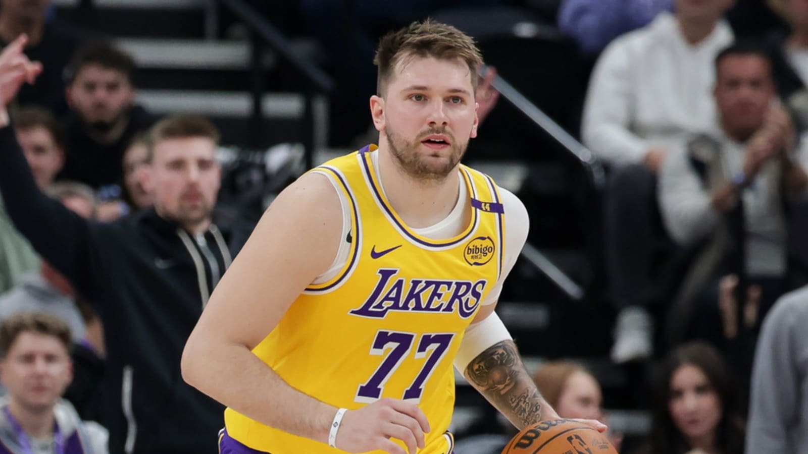 Lakers set to unleash Luka Doncic against Hornets