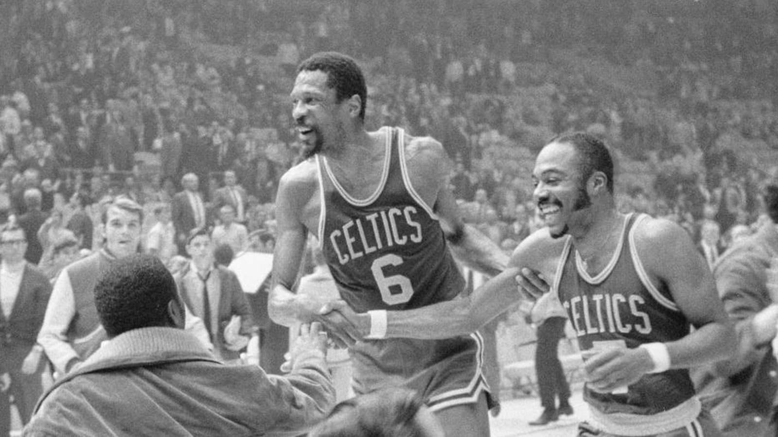 May 5 in sports history: Champ Celtics pop Lakers' balloons