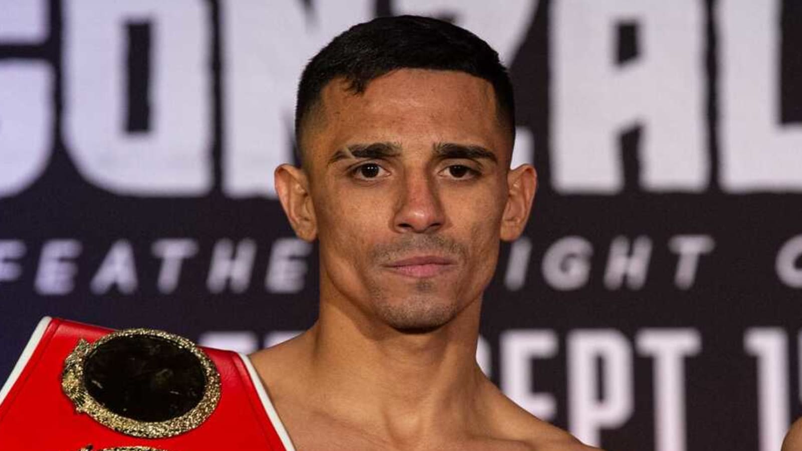 Luis Alberto Lopez Out To Prove He’s The World’s Best Featherweight Against Angelo Leo