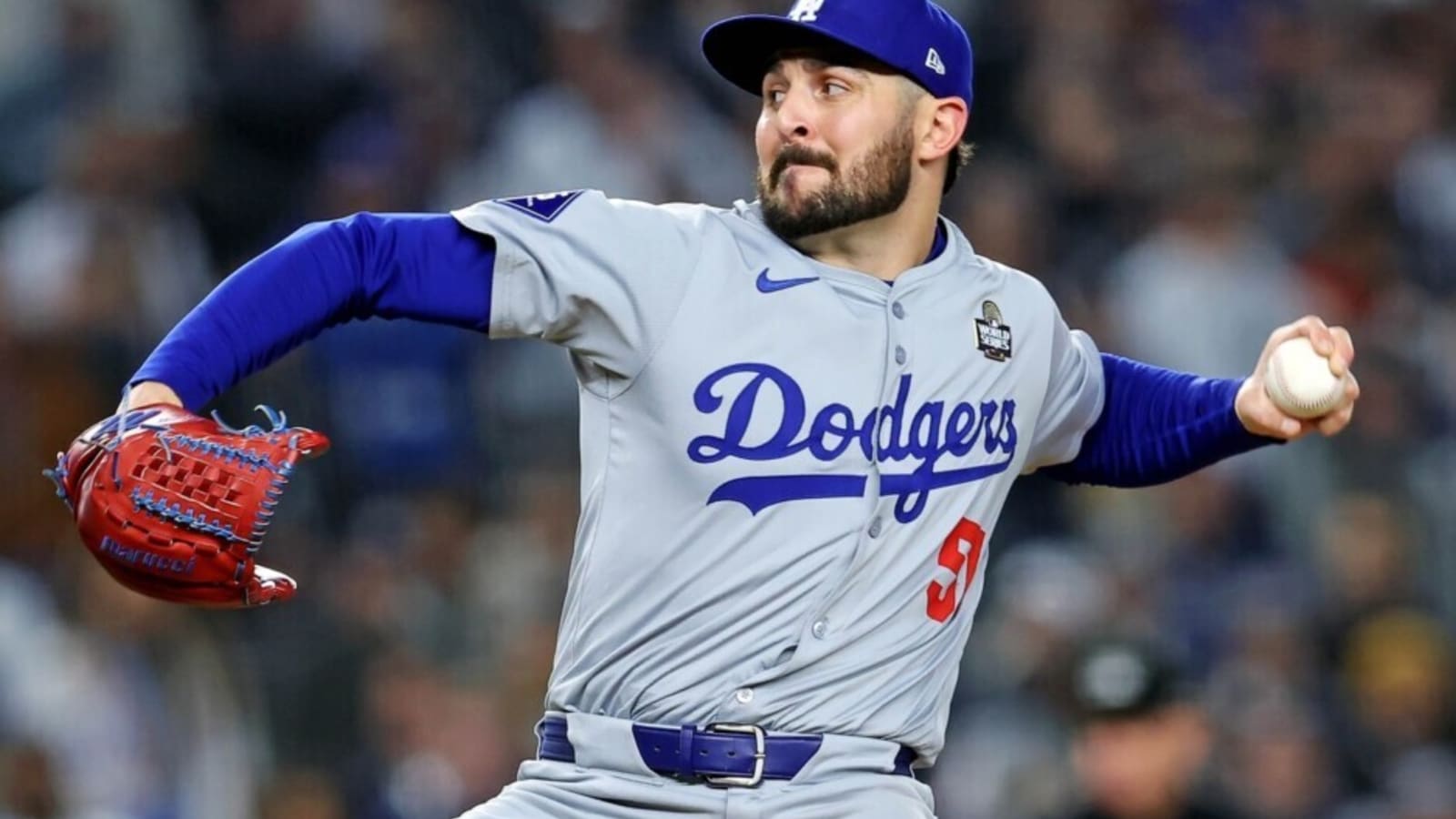 Alex Vesia Avoids Arbitration With 1-Year Contract