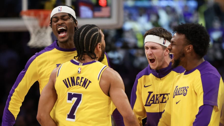 NBA expert applauds LA Lakers star who was in ‘January or February form’ in loss to Phoenix Suns