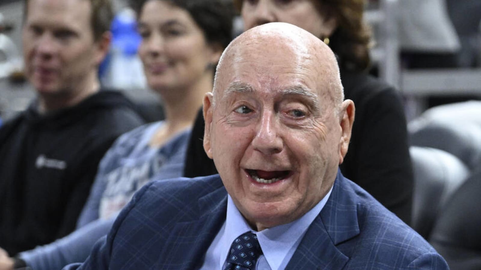 Cancer-free Dick Vitale once again calling CBB games