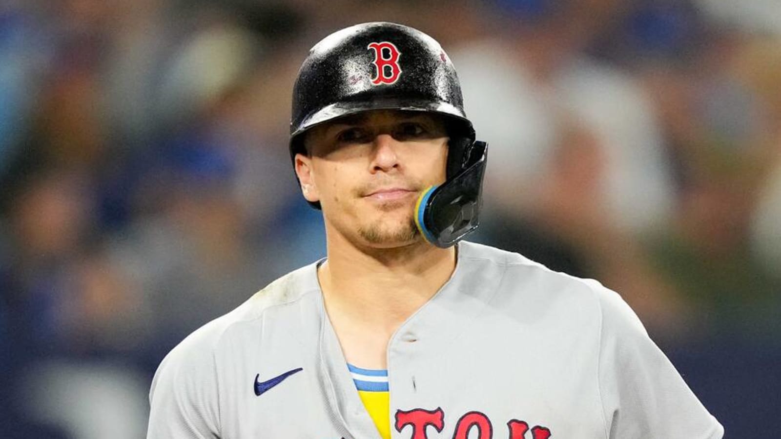 Red Sox trade Enrique Hernandez to his former team