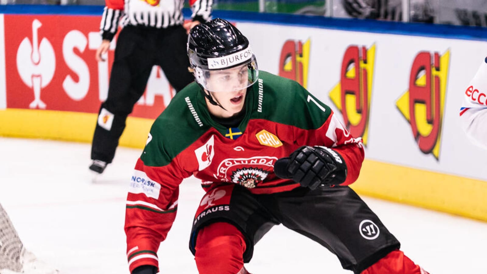 Red Wings sign top prospect Simon Edvinsson