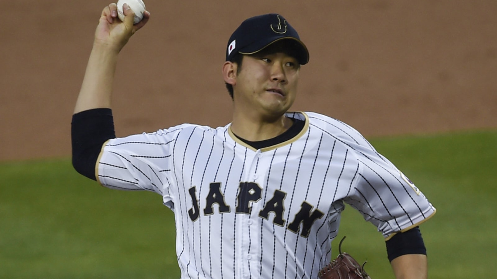 Orioles agree to one-year deal with NPB legend