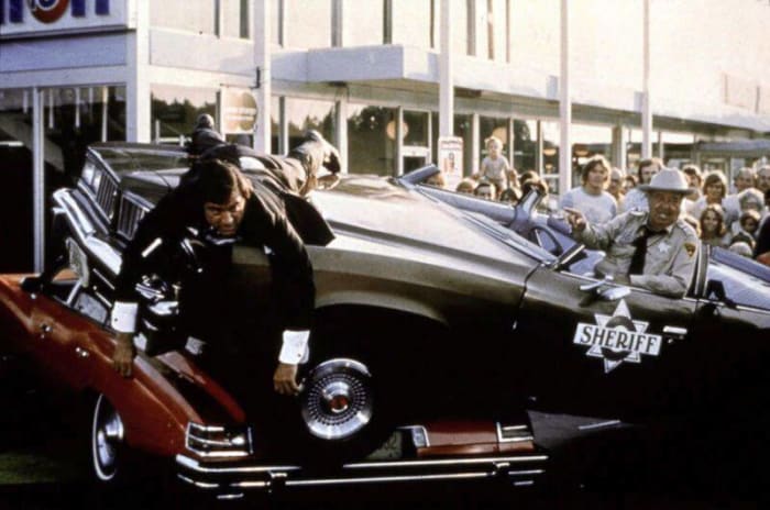 “Smokey and the Bandit” (1977)